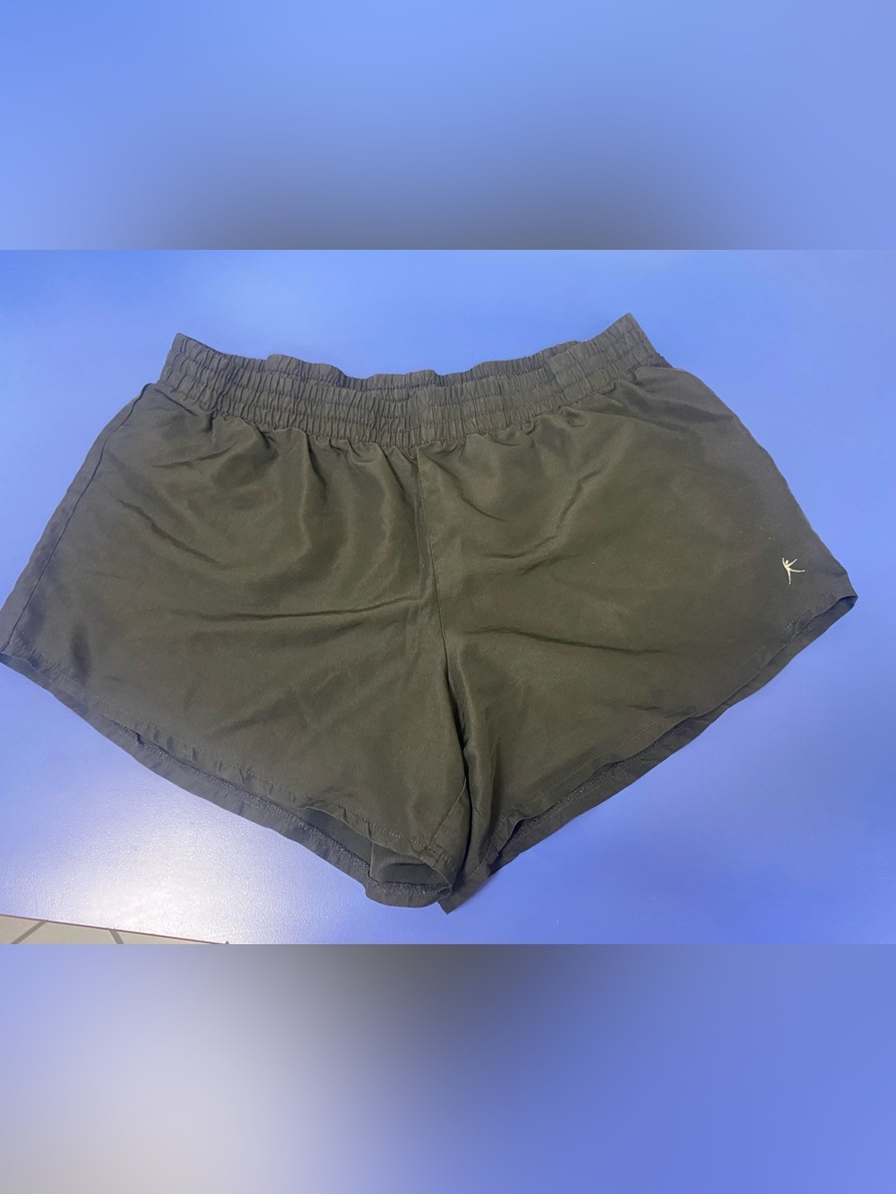 Danskin Now Black Women's Athletic Shorts Elastic Waist drawstring 8-10 medium